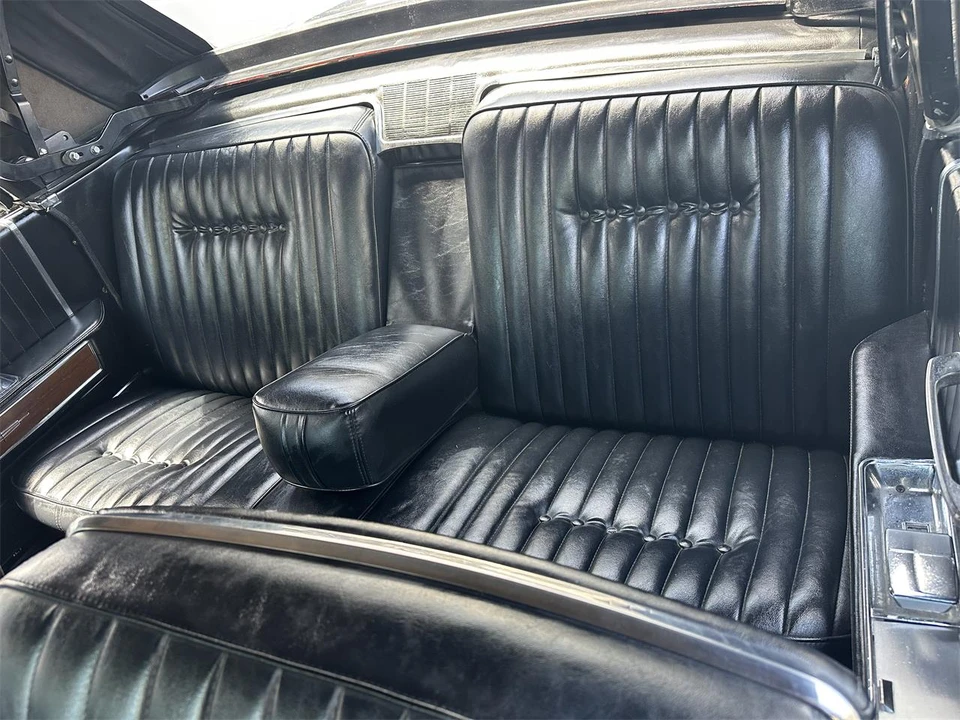 1964 Lincoln Continental 4th Gen - Image 11 of 12