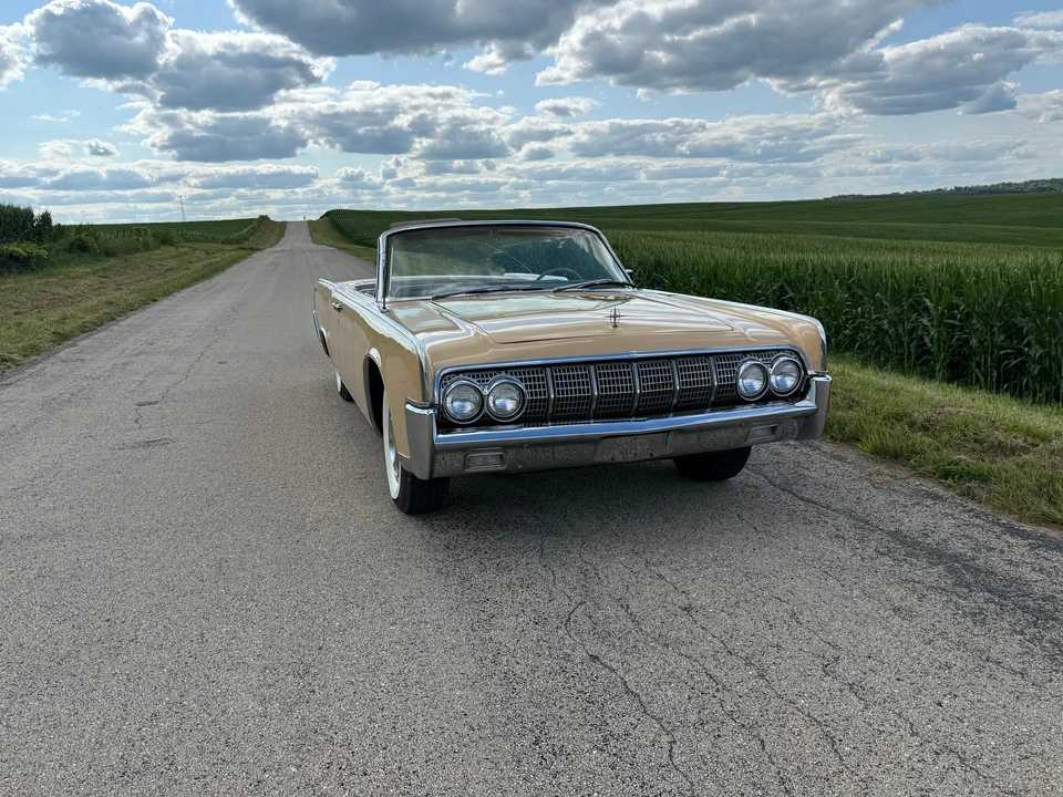 1964 Lincoln Continental 4th Gen - Image 8 of 31