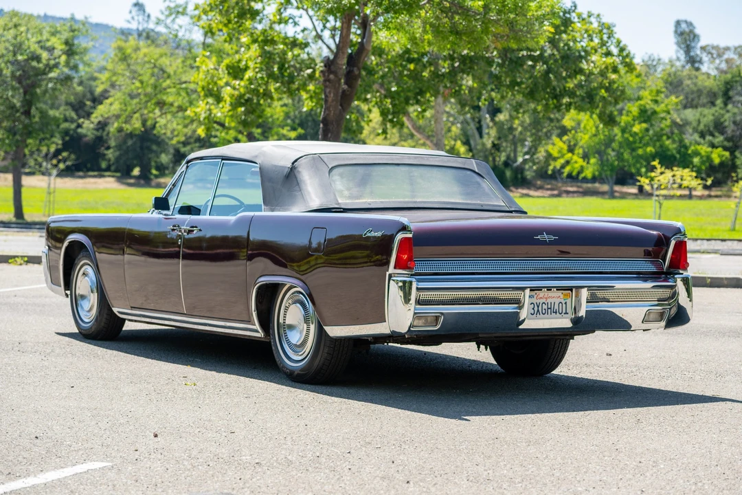 1964 Lincoln Continental 4th Gen - Image 6 of 31