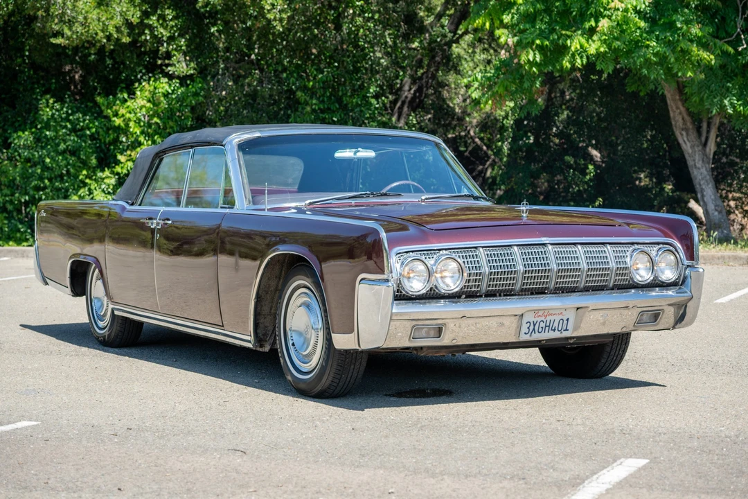 1964 Lincoln Continental 4th Gen - Image 2 of 31