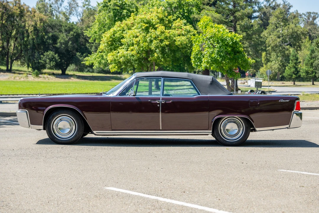 1964 Lincoln Continental 4th Gen - Image 5 of 31