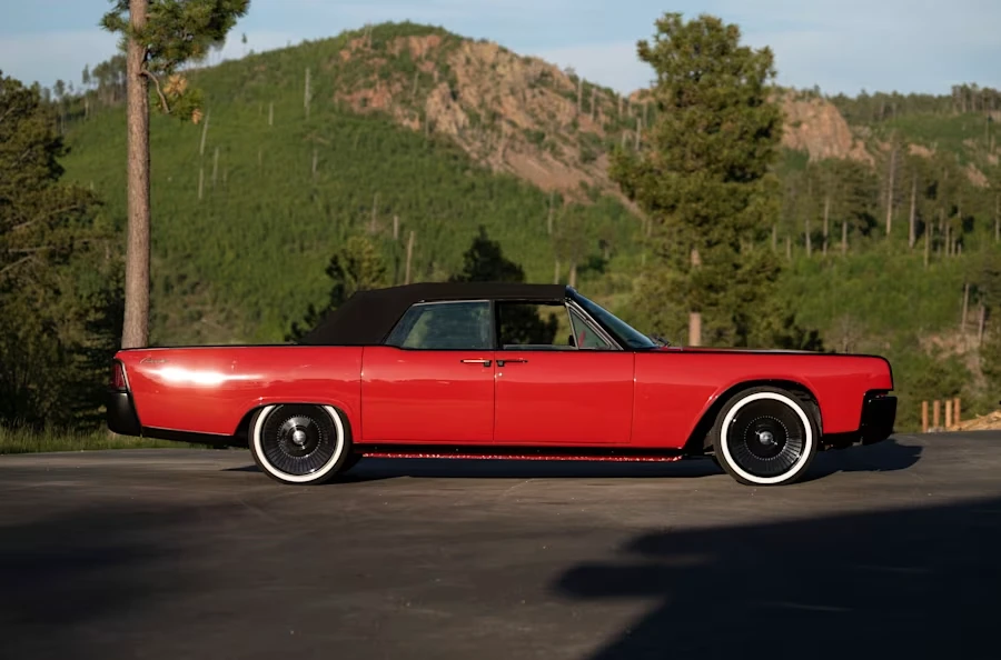 1964 Lincoln Continental 4th Gen - Image 11 of 31