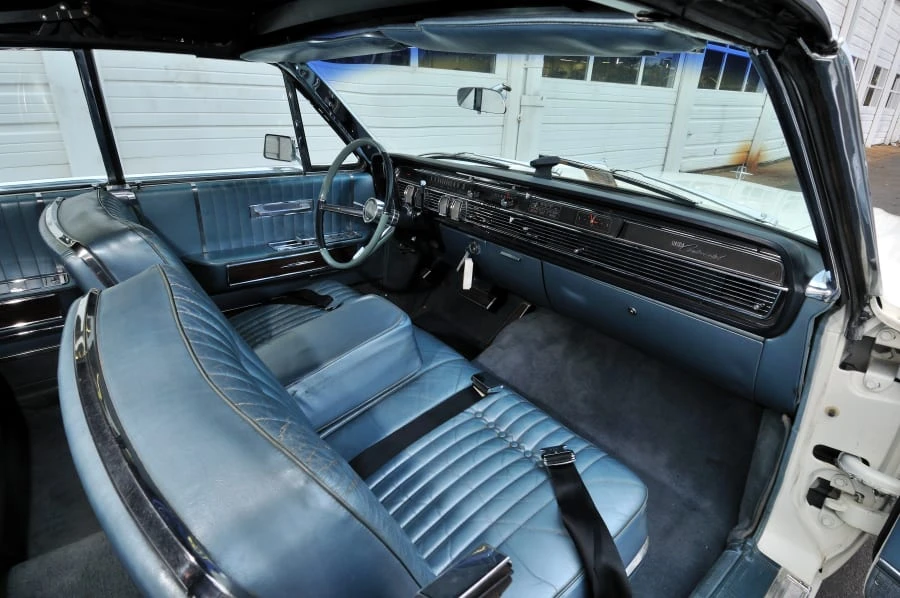 1964 Lincoln Continental 4th Gen - Image 5 of 9