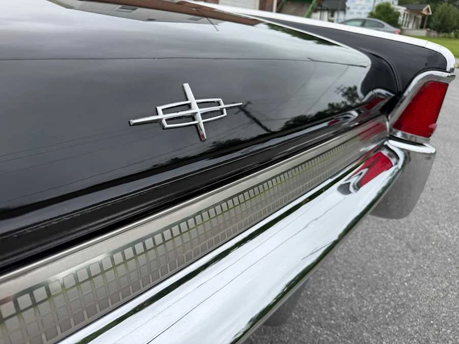 1964 Lincoln Continental 4th Gen - Image 13 of 29