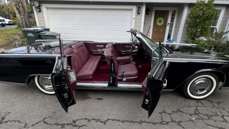 1964 Lincoln Continental 4th Gen - Image 5 of 14