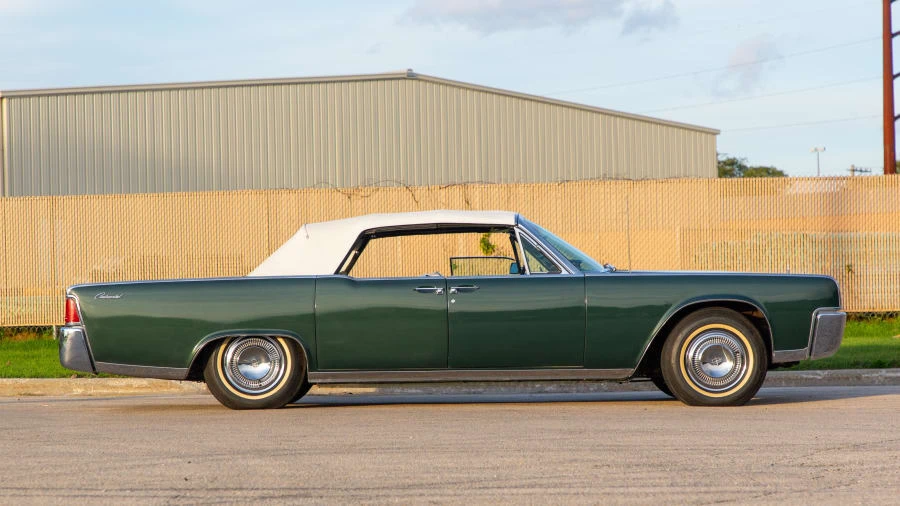 1964 Lincoln Continental 4th Gen - Image 8 of 12