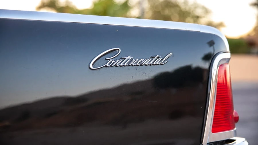 1964 Lincoln Continental 4th Gen - Image 22 of 31