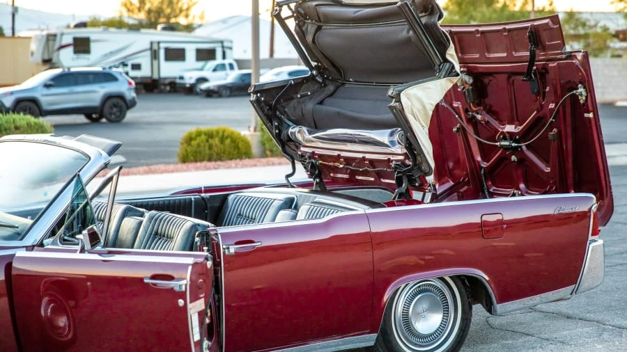 1964 Lincoln Continental 4th Gen - Image 21 of 31