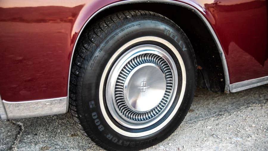 1964 Lincoln Continental 4th Gen - Image 27 of 31