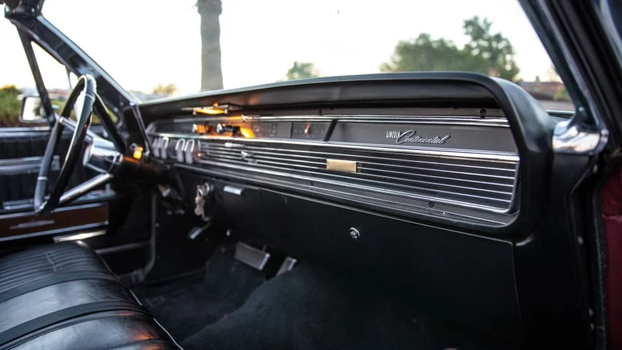 1964 Lincoln Continental 4th Gen - Image 8 of 31