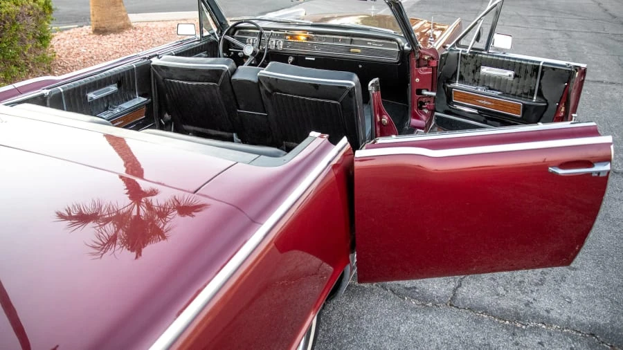 1964 Lincoln Continental 4th Gen - Image 24 of 31