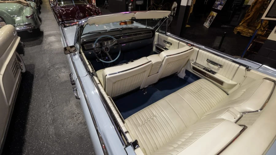 1964 Lincoln Continental 4th Gen - Image 14 of 26