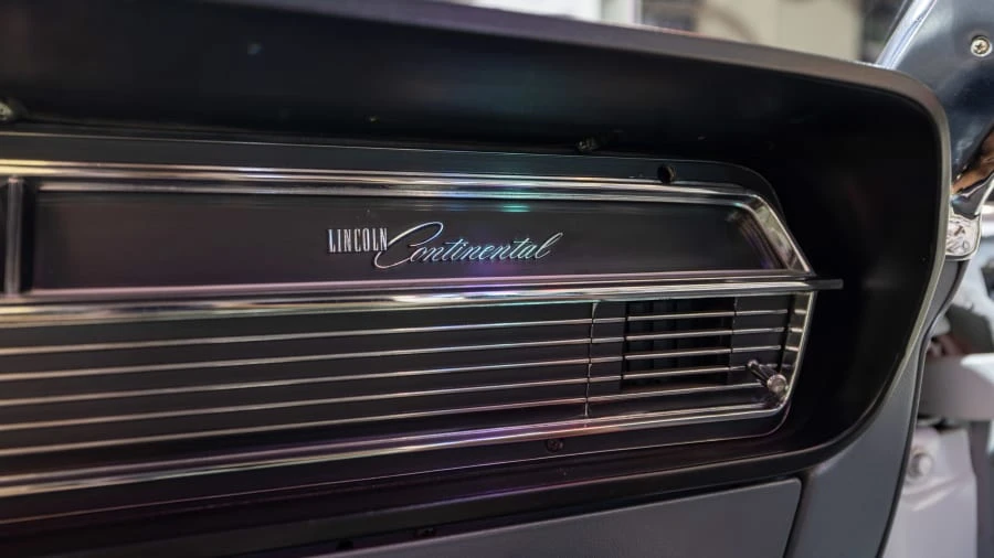 1964 Lincoln Continental 4th Gen - Image 20 of 26