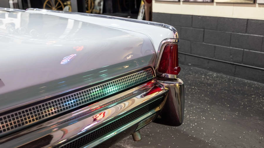 1964 Lincoln Continental 4th Gen - Image 7 of 26