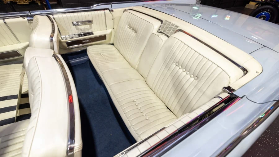 1964 Lincoln Continental 4th Gen - Image 19 of 26