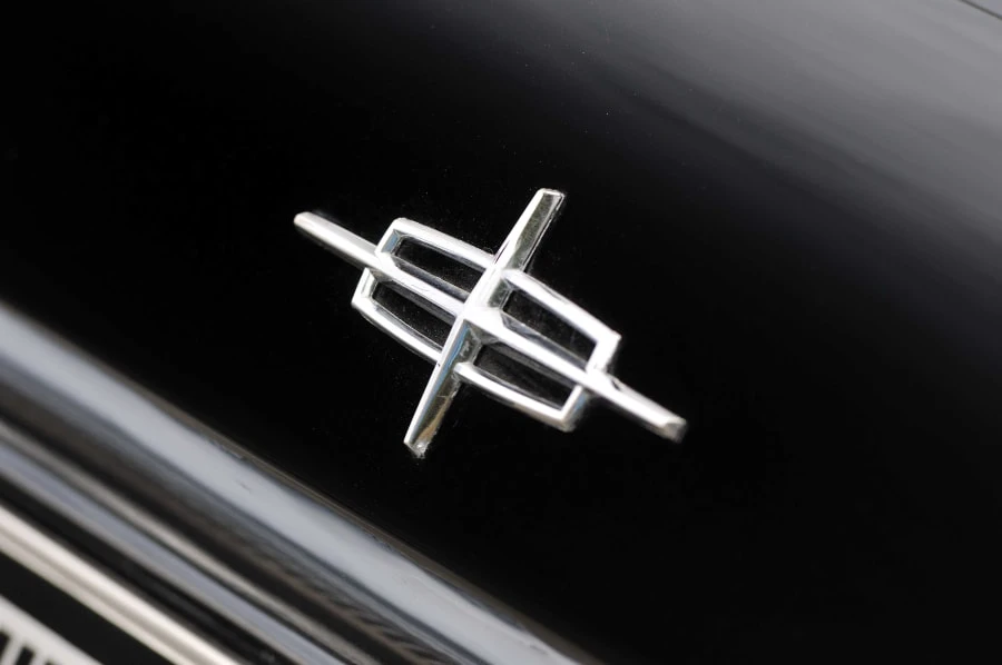 1964 Lincoln Continental 4th Gen - Image 8 of 12