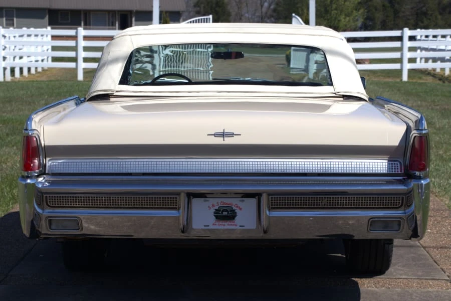 1964 Lincoln Continental 4th Gen - Image 8 of 11