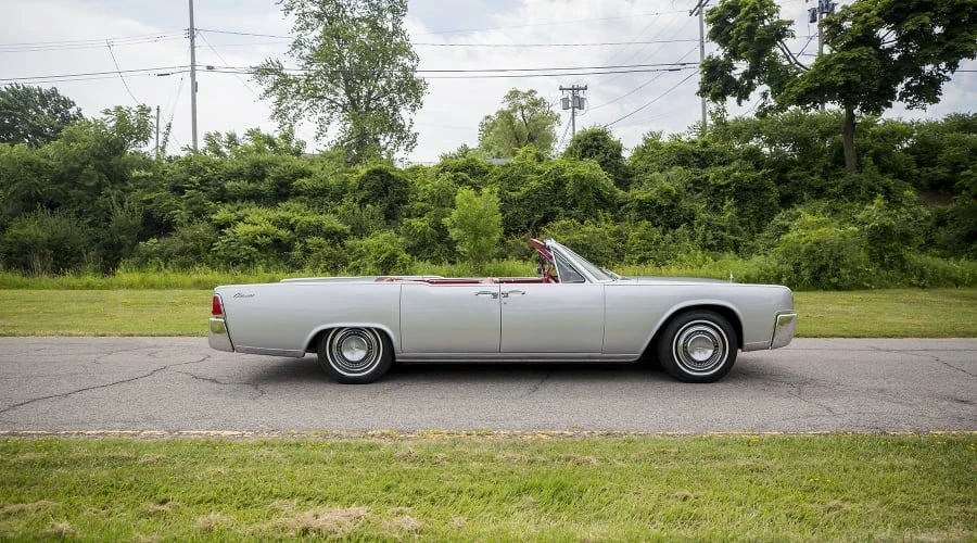 1964 Lincoln Continental 4th Gen - Image 8 of 28