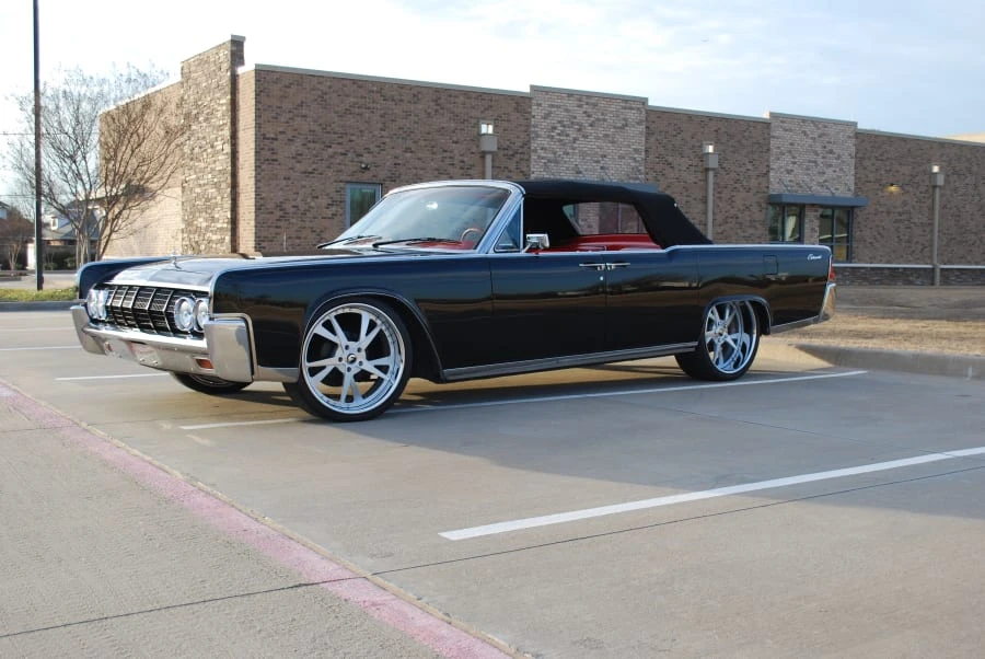 1964 Lincoln Continental 4th Gen - Image 11 of 31