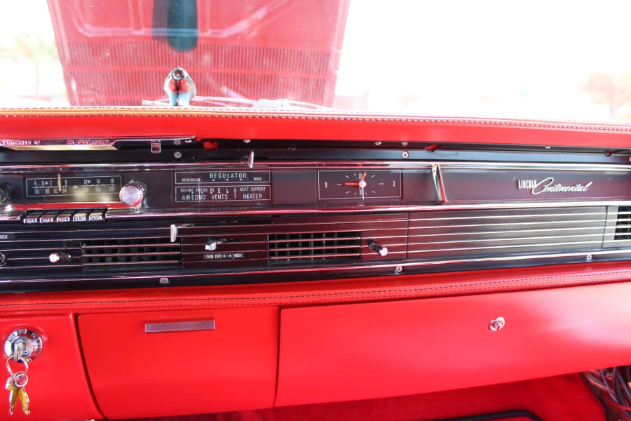 1964 Lincoln Continental 4th Gen - Image 24 of 27