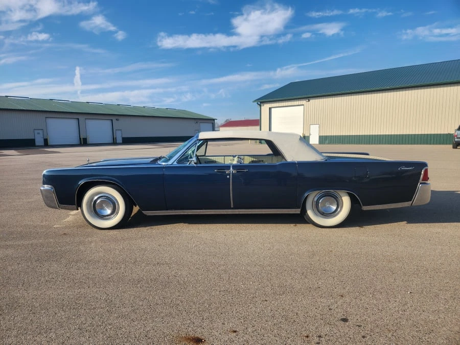 1964 Lincoln Continental 4th Gen - Image 2 of 17