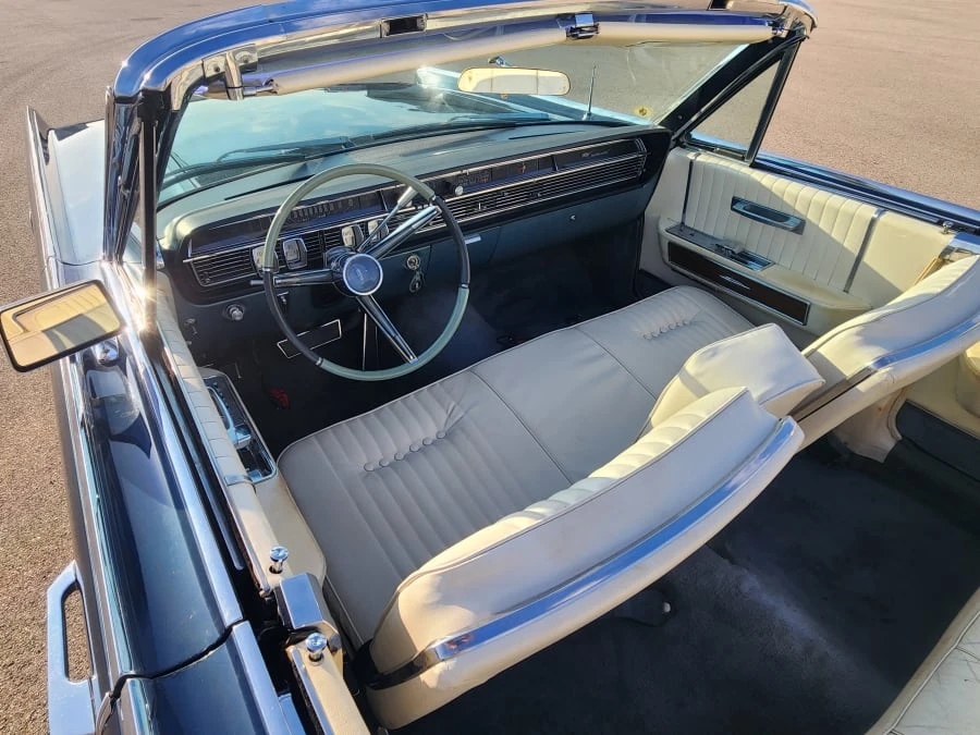 1964 Lincoln Continental 4th Gen - Image 13 of 17