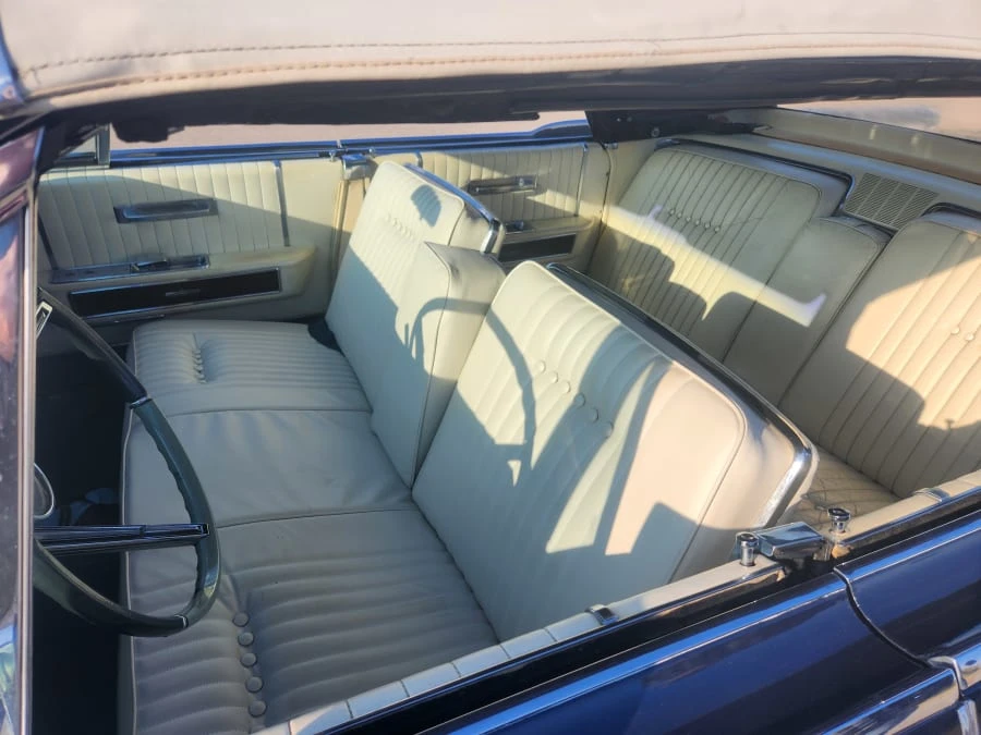 1964 Lincoln Continental 4th Gen - Image 11 of 17