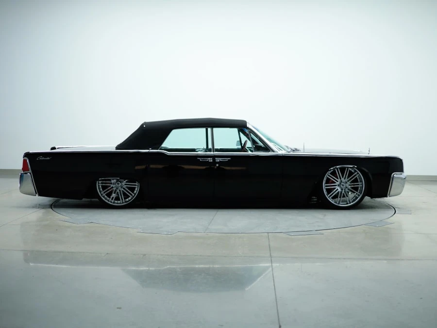 1964 Lincoln Continental 4th Gen - Image 28 of 31