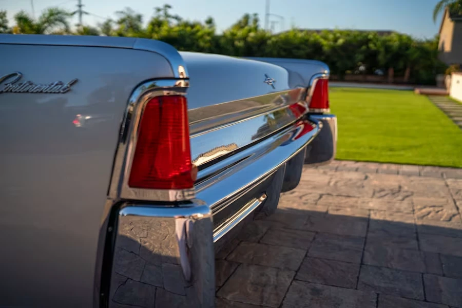 1964 Lincoln Continental 4th Gen - Image 5 of 31