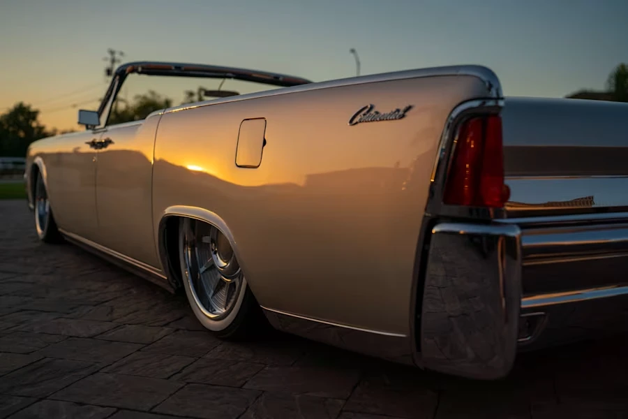 1964 Lincoln Continental 4th Gen - Image 3 of 31