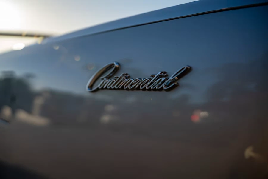 1964 Lincoln Continental 4th Gen - Image 15 of 31