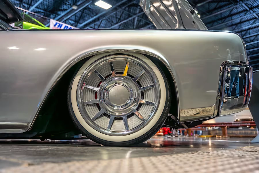 1964 Lincoln Continental 4th Gen - Image 21 of 31