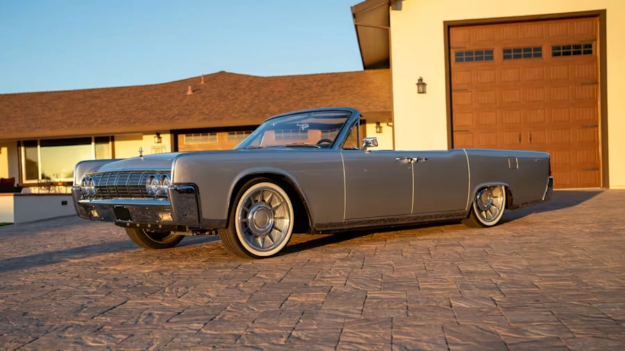 1964 Lincoln Continental 4th Gen - Image 9 of 31