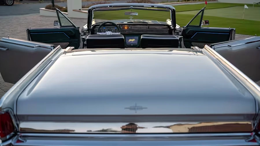 1964 Lincoln Continental 4th Gen - Image 13 of 31