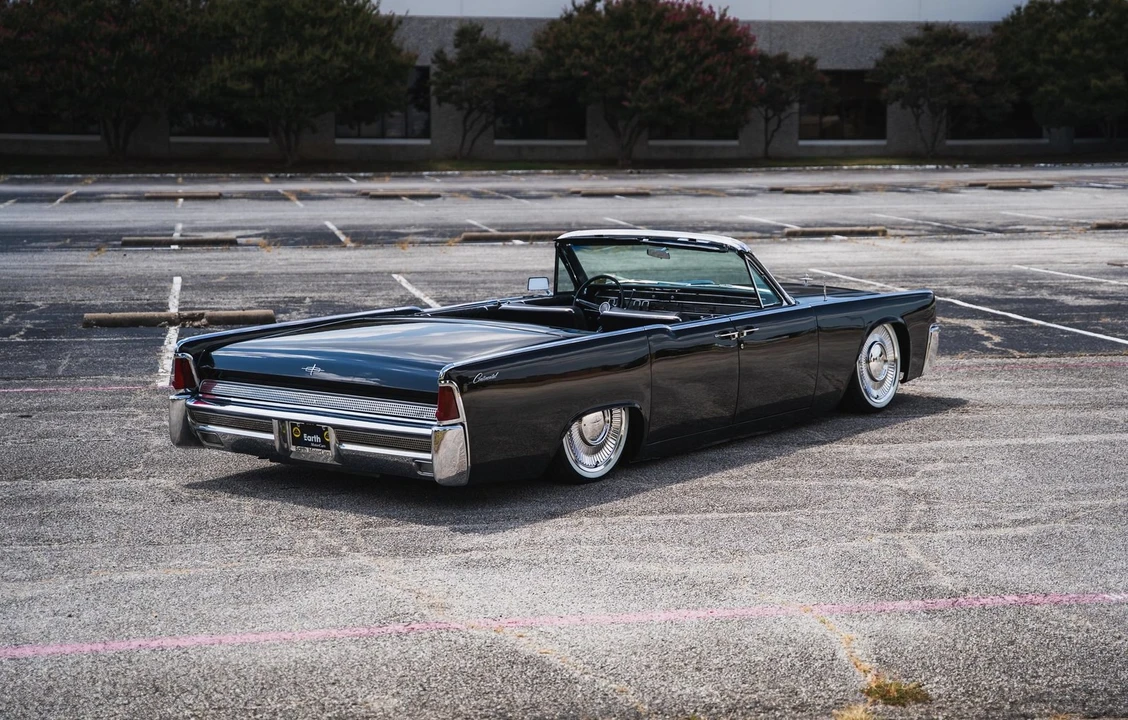 1964 Lincoln Continental 4th Gen - Image 19 of 31