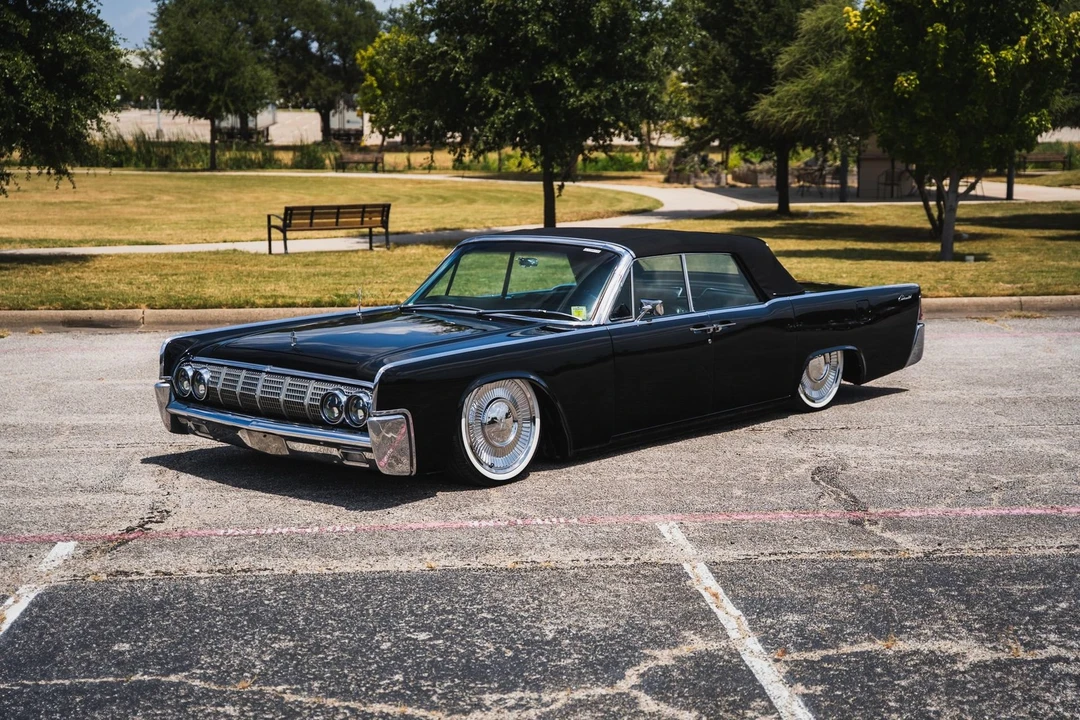 1964 Lincoln Continental 4th Gen - Image 3 of 31