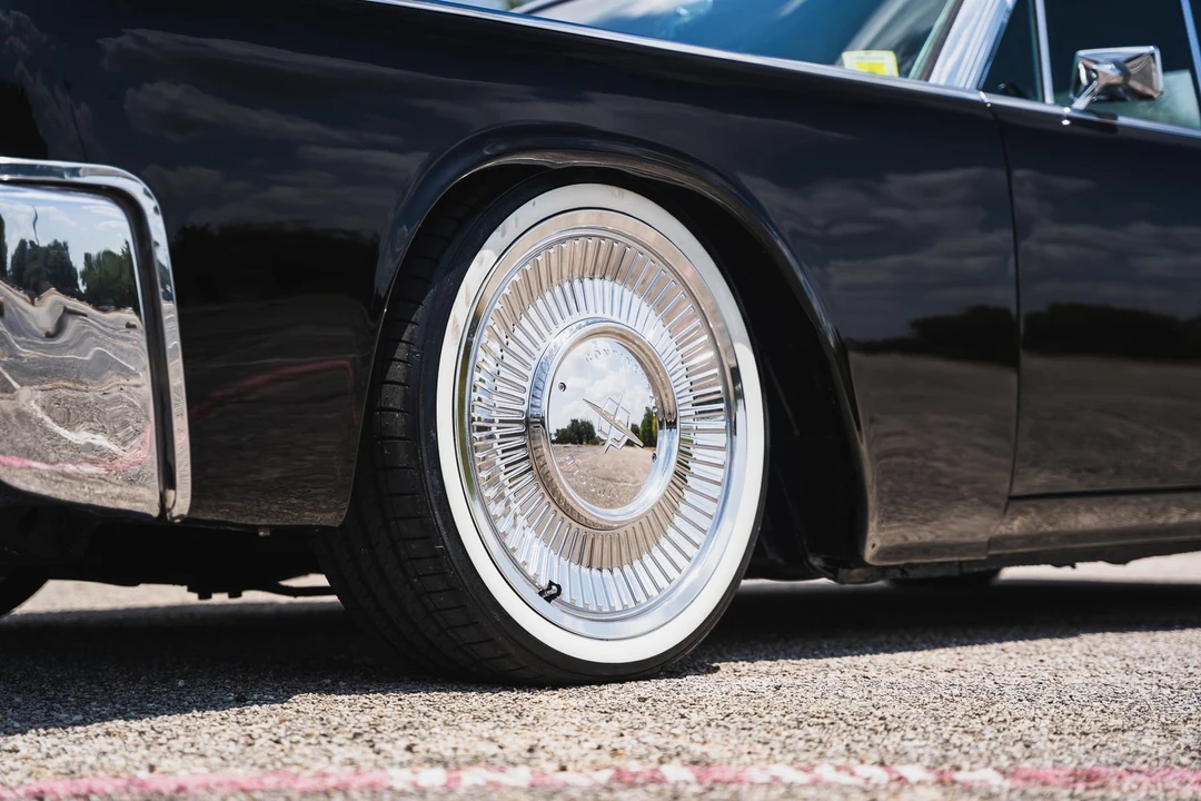 1964 Lincoln Continental 4th Gen - Image 29 of 31