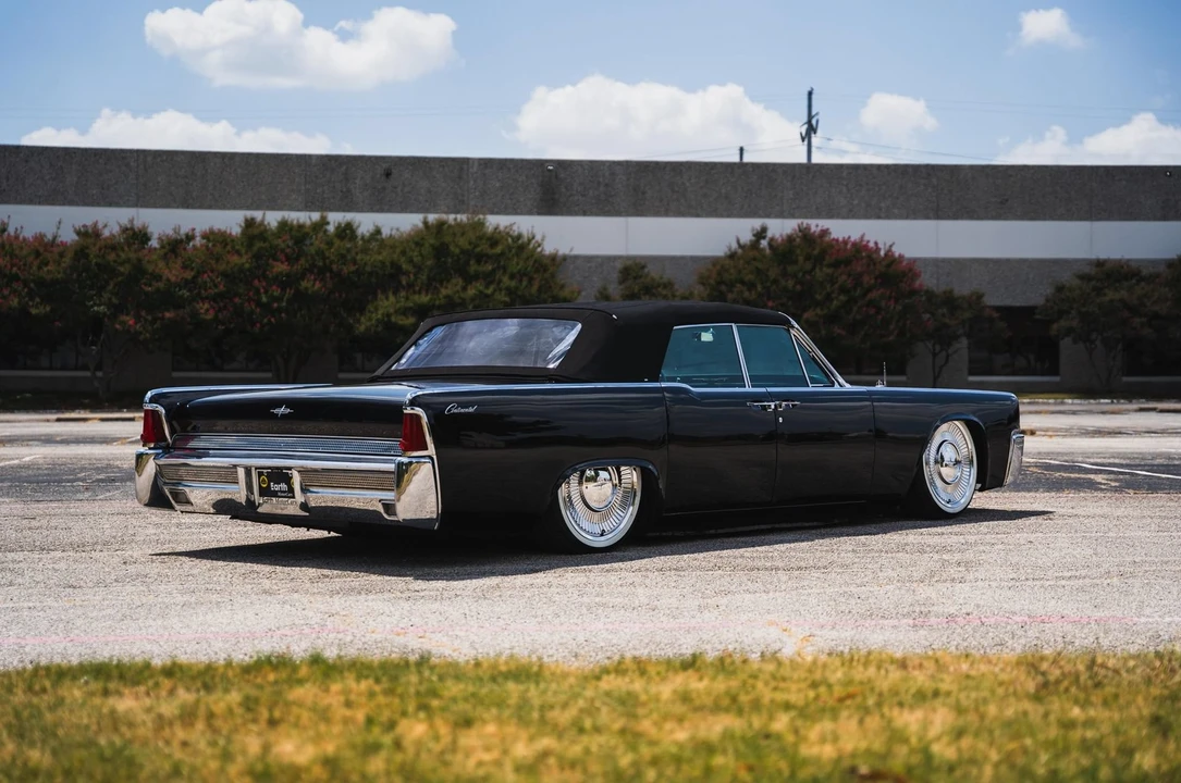 1964 Lincoln Continental 4th Gen - Image 8 of 31