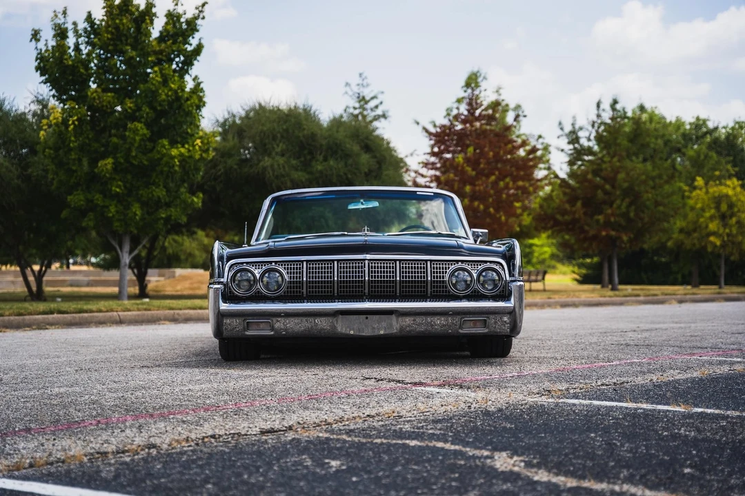 1964 Lincoln Continental 4th Gen - Image 13 of 31