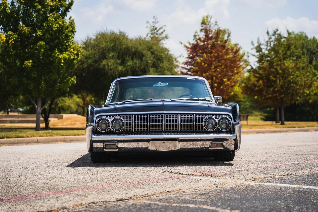 1964 Lincoln Continental 4th Gen - Image 5 of 31