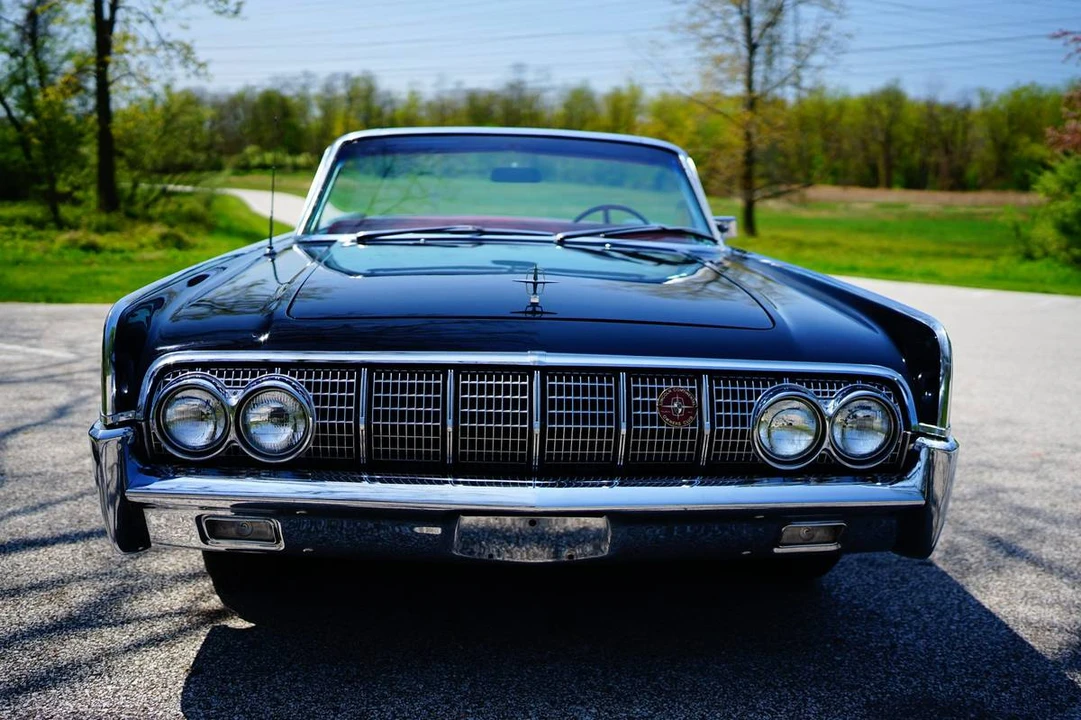 1964 Lincoln Continental 4th Gen - Image 2 of 11