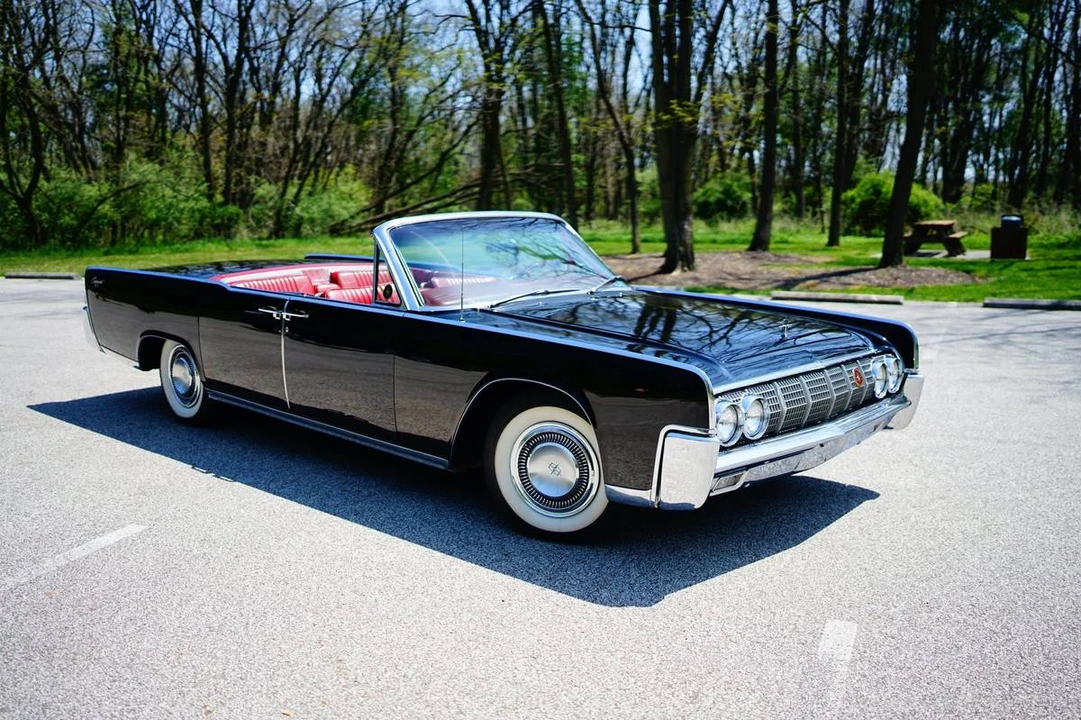 1964 Lincoln Continental 4th Gen - Image 6 of 11