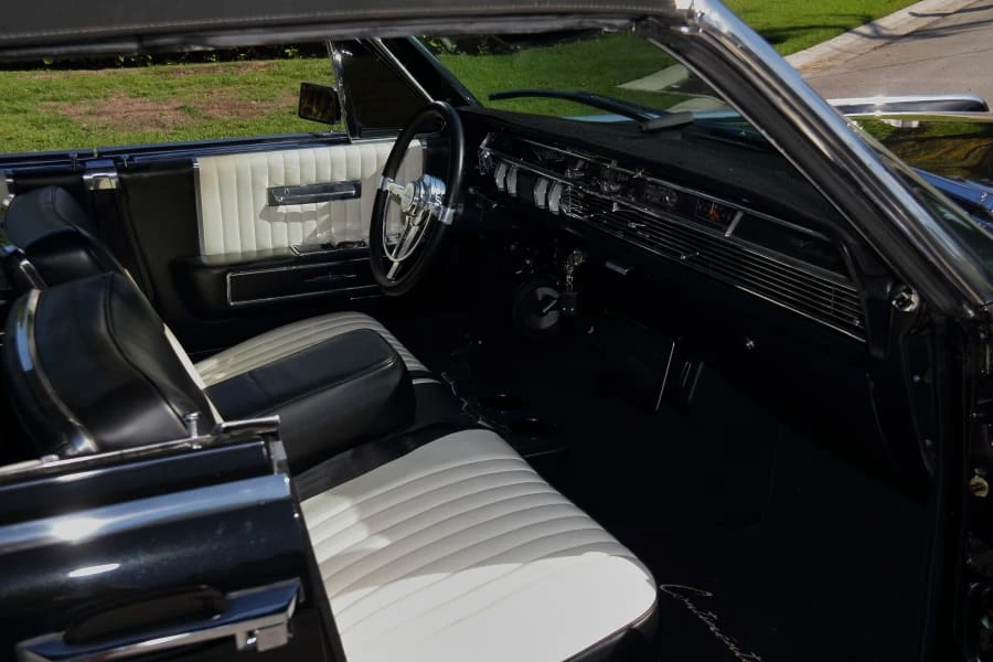 1964 Lincoln Continental 4th Gen - Image 22 of 31