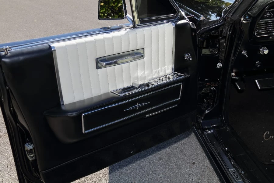 1964 Lincoln Continental 4th Gen - Image 26 of 31