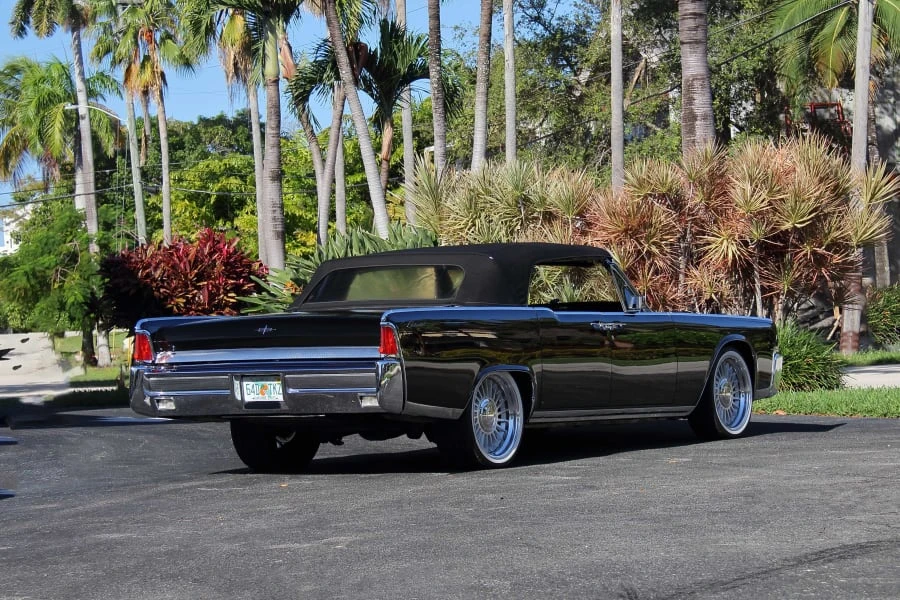 1964 Lincoln Continental 4th Gen - Image 16 of 31