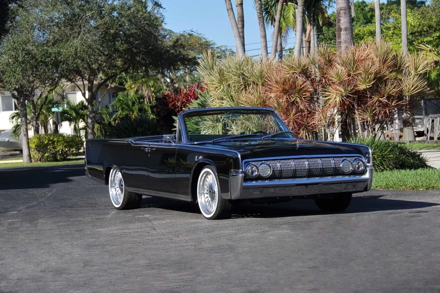1964 Lincoln Continental 4th Gen - Image 10 of 31