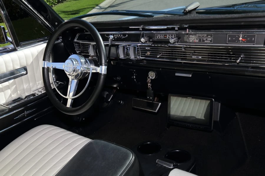 1964 Lincoln Continental 4th Gen - Image 28 of 31