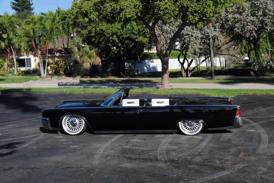 1964 Lincoln Continental 4th Gen - Image 9 of 31