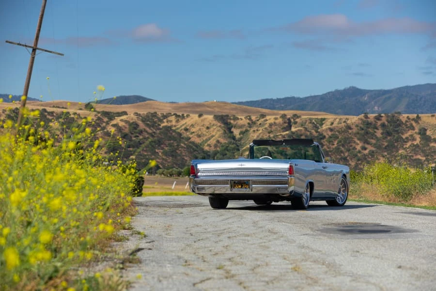 1964 Lincoln Continental 4th Gen - Image 15 of 31