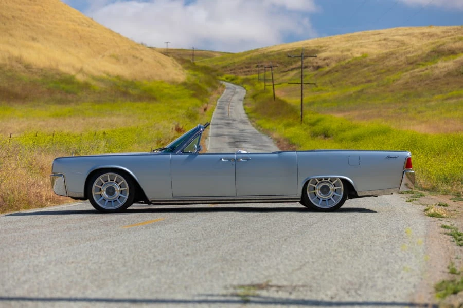 1964 Lincoln Continental 4th Gen - Image 2 of 31